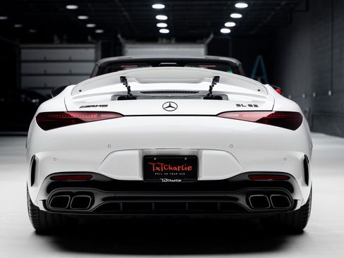 Used 2022 Mercedes-Benz SL 63 AMG 4MATIC image 29