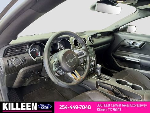 Used 2022 Ford Mustang Coupe image 10