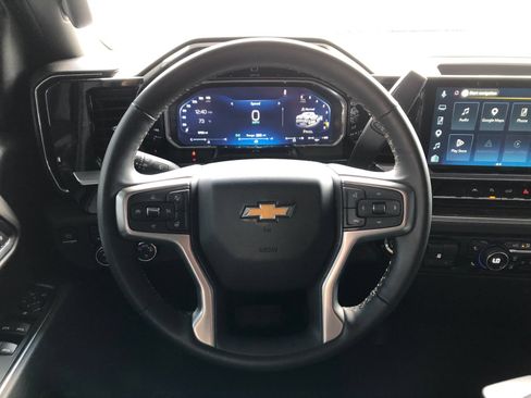 Used 2026 Chevrolet Silverado 1500 LT AWD/4WD image 14