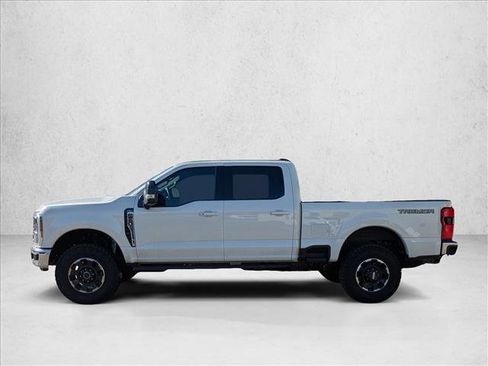 Used 2025 Ford F250 Lariat w/ Tremor Off-Road Package image 8