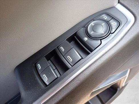 Used 2024 Chevrolet Silverado 1500 LT AWD/4WD image 13