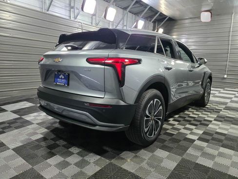 Used 2024 Chevrolet Blazer EV LT AWD/4WD image 5