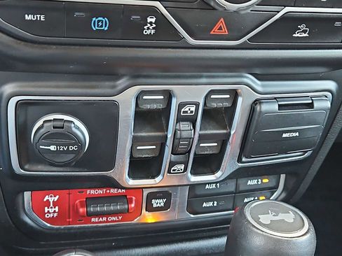 Used 2023 Jeep Wrangler Unlimited Rubicon 4xe w/ Cold Weather Group image 30