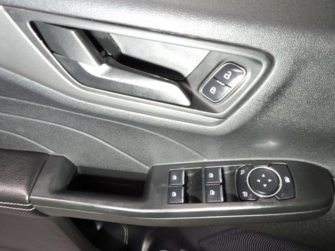 Used 2024 Ford Escape Active image 11