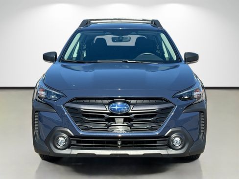 Certified 2025 Subaru Outback image 8