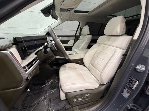 Used 2025 Hyundai Santa Fe Calligraphy AWD/4WD image 21