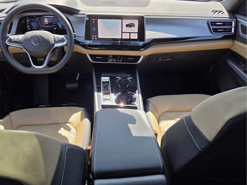 New 2026 Volkswagen Atlas Cross Sport SE FWD image 12