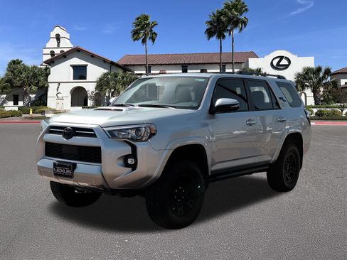 Used 2024 Toyota 4Runner TRD Off-Road Premium w/ Moonroof Package AWD/4WD image 5