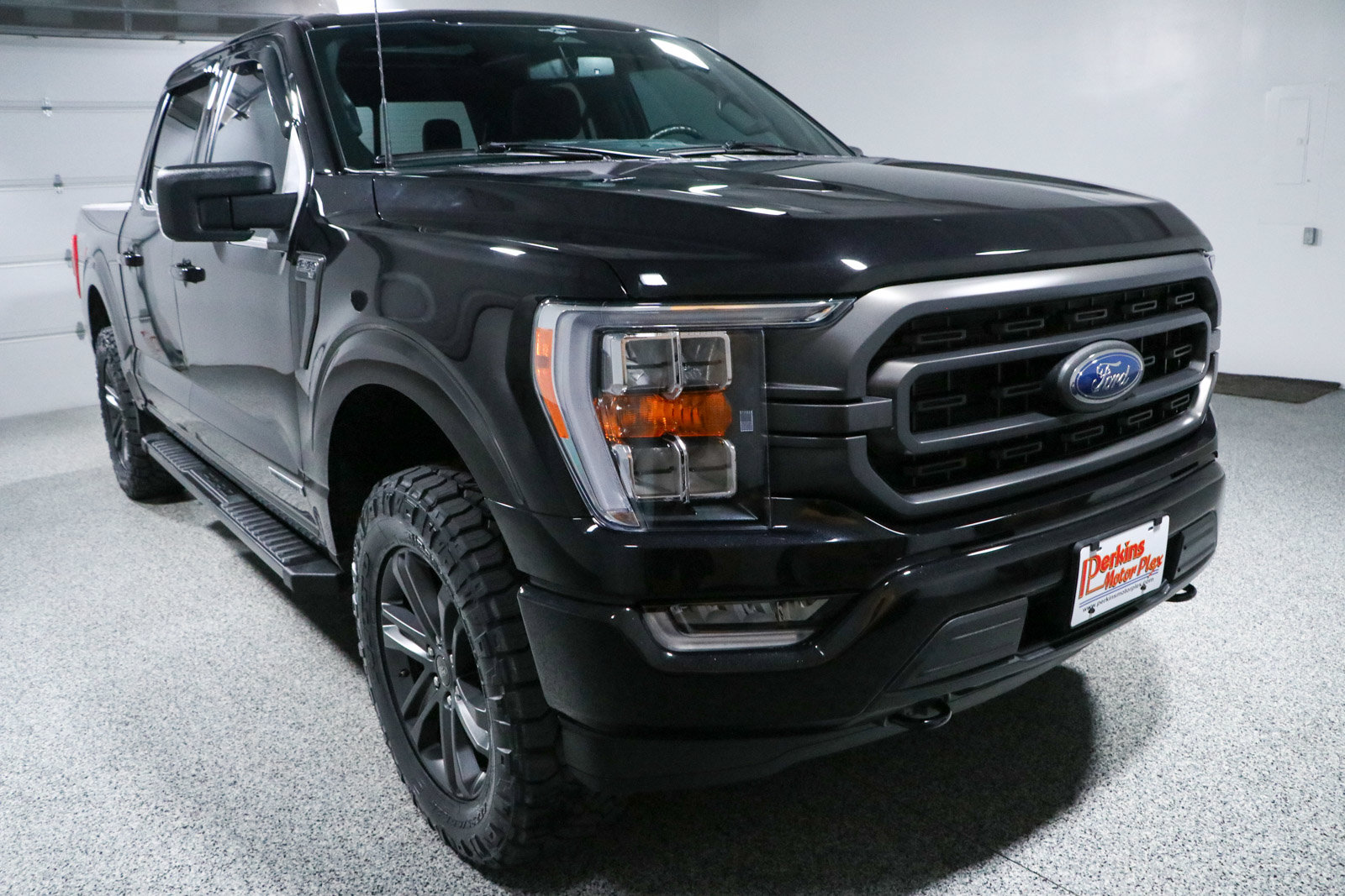 Used 2023 Ford F150 XLT w/ Equipment Group 302A High AWD/4WD image 6
