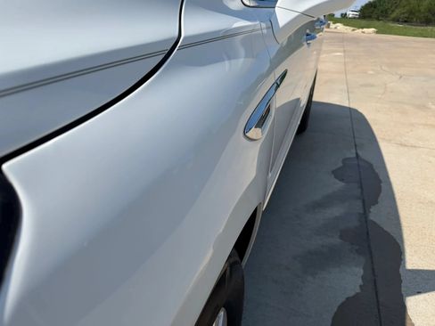 Used 2019 Buick Enclave Essence FWD image 68