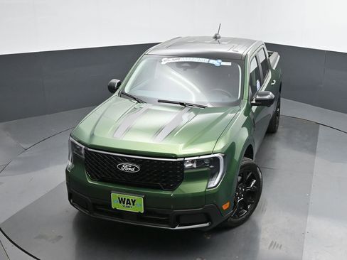 New 2025 Ford Maverick Lariat w/ Black Appearance Package image 41