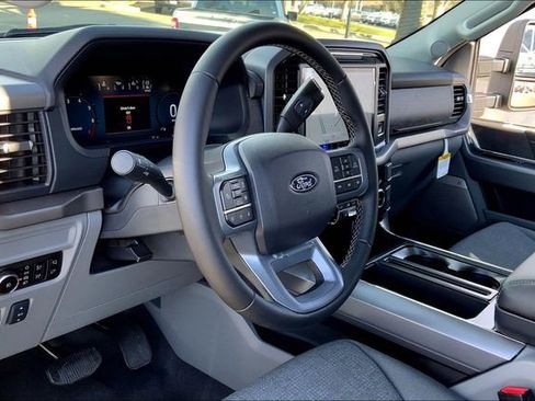 New 2025 Ford F150 XLT w/ Equipment Group 303A High image 6