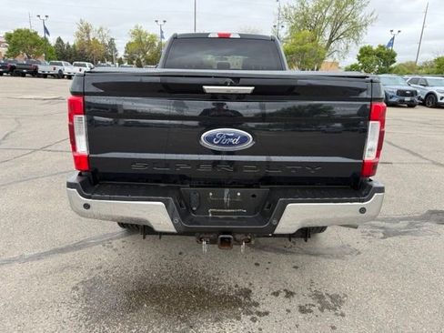 Used 2018 Ford F250 XLT w/ XLT Premium Package AWD/4WD image 9