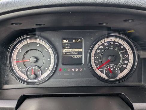 Used 2024 RAM 1500 Classic SLT AWD/4WD image 26
