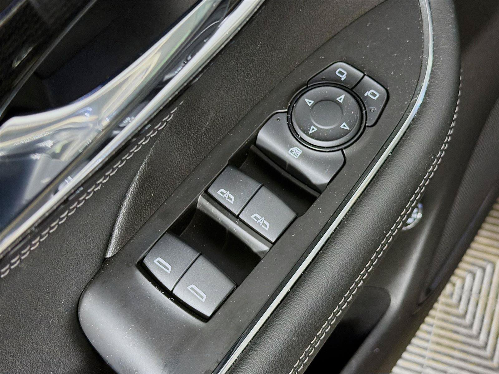 Used 2023 Buick Envision Preferred w/ Sport Touring Package AWD/4WD image 23