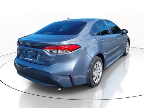 Used 2023 Toyota Corolla LE FWD image 9