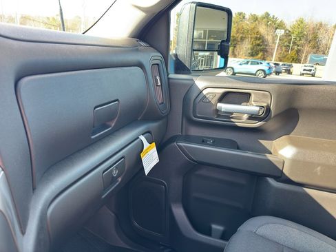 New 2026 Chevrolet Silverado 2500 Custom w/ Custom Value Package image 19
