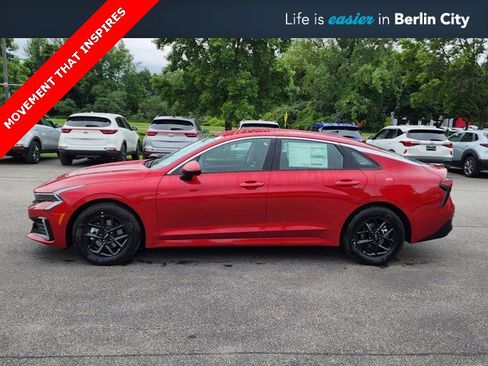 New 2025 Kia K5 LXS image 4