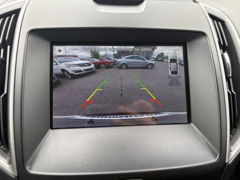 Used 2019 Ford Edge SEL w/ Equipment Group 201A AWD/4WD image 27