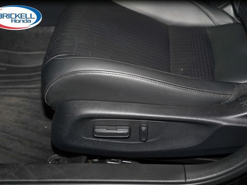 Used 2023 Honda Civic Touring image 29