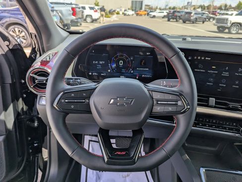 Certified 2026 Chevrolet Equinox RS w/ Convenience Package III image 16