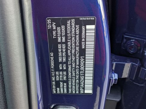 New 2026 Porsche Macan image 30