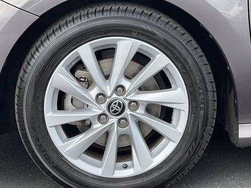 Used 2024 Toyota Camry LE FWD image 27
