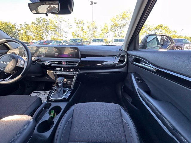 Used 2026 Kia Seltos S FWD image 29