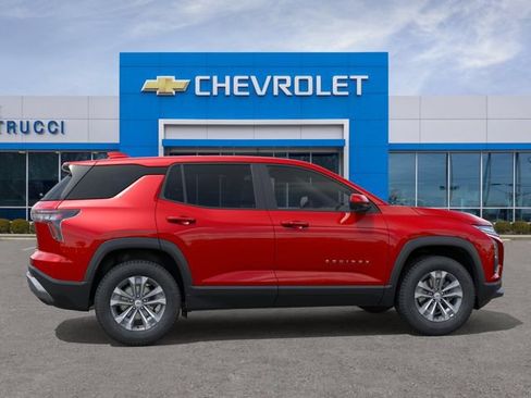 New 2026 Chevrolet Equinox LT w/ Safety and Technology Package FWD image 5