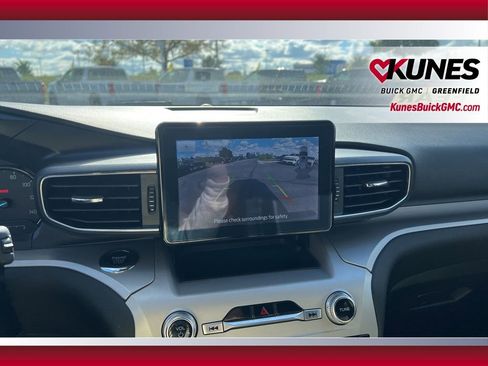 Used 2023 Ford Explorer XLT w/ Equipment Group 202A image 28