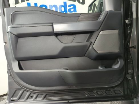 Used 2024 Ford F150 Lariat w/ FX4 Off-Road Package image 8