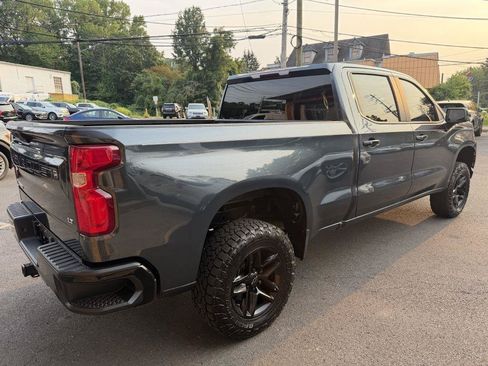 Used 2019 Chevrolet Silverado 1500 LT Trail Boss w/ Convenience Package AWD/4WD image 5