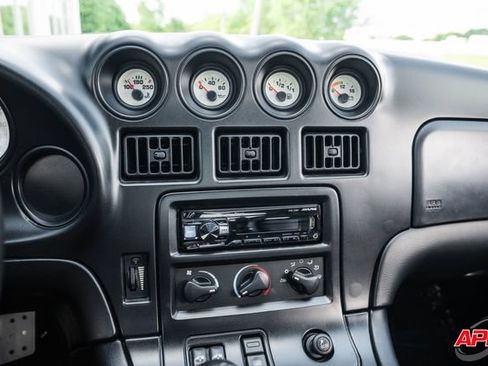 Used 1997 Dodge Viper GTS RWD image 15