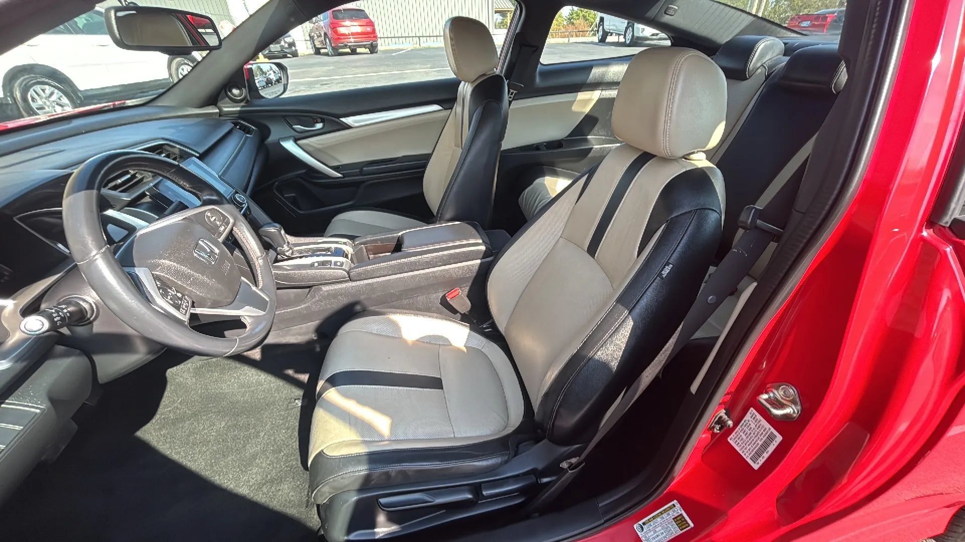 Used 2017 Honda Civic EX-L image 22