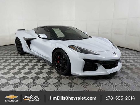 Used 2024 Chevrolet Corvette Z06 w/ Battery Protection Package image 1