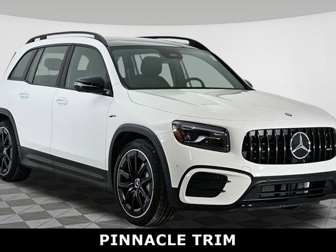 Used 2025 Mercedes-Benz GLB 35 AMG 4MATIC image 1