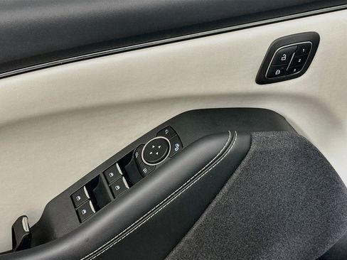 Used 2021 Ford Mustang Mach-E Premium RWD image 15