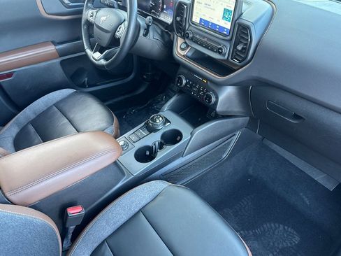 Used 2023 Ford Bronco Sport Outer Banks w/ Tech Package image 32