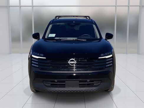 New 2026 Nissan Kicks SV w/ Cold Weather Package image 9