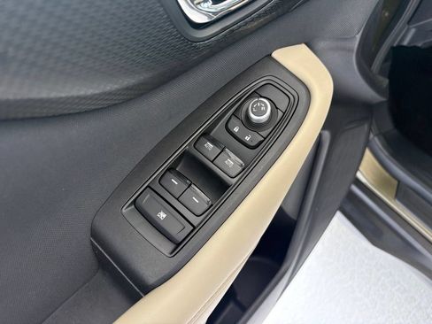 Used 2025 Subaru Outback Premium AWD/4WD image 25