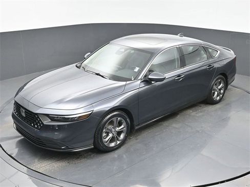 Certified 2023 Honda Accord EX-L image 29