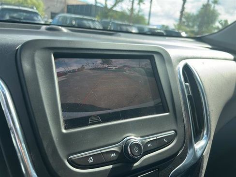 Used 2023 Chevrolet Equinox LT w/ Driver Convenience Package image 50