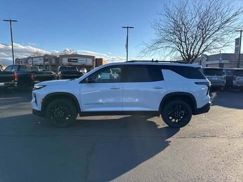 New 2026 Chevrolet Traverse LT w/ Midnight/Sport Edition image 4