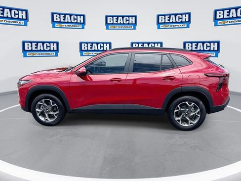 Used 2026 Chevrolet Trax LT w/ Driver Confidence Package FWD image 5