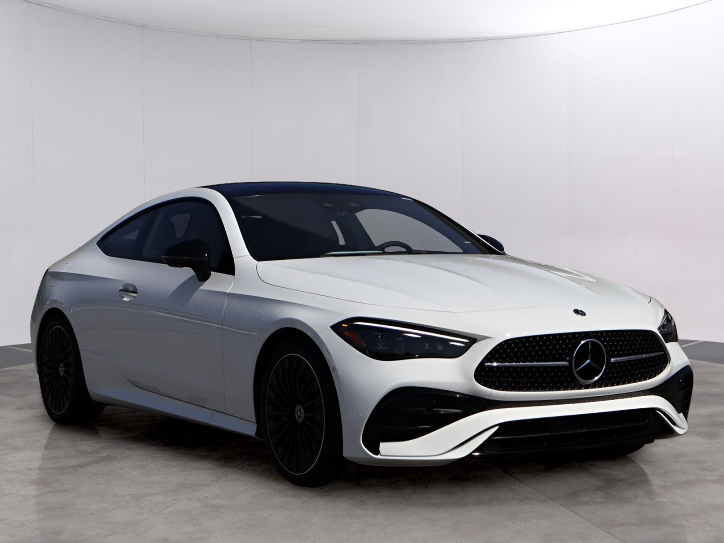 New 2027 Mercedes-Benz CLE 450 4MATIC Coupe image 3