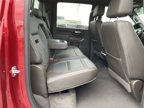 Used 2022 GMC Sierra 2500 Denali w/ Denali Ultimate Package image 16