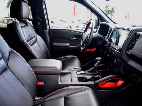 Used 2023 Nissan Frontier PRO-4X w/ Pro-4X Premium Package image 21