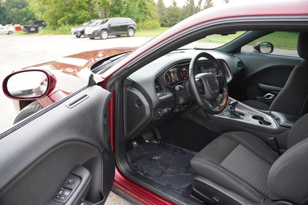 Certified 2022 Dodge Challenger SXT w/ Driver Convenience Group RWD image 14