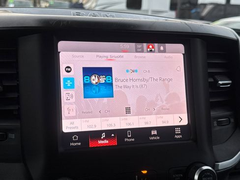 Used 2024 RAM 1500 Big Horn image 17