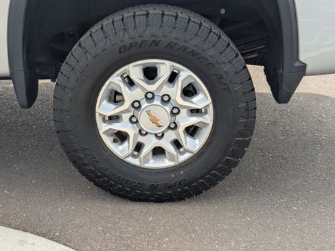 Used 2022 Chevrolet Silverado 3500 LTZ AWD/4WD image 49